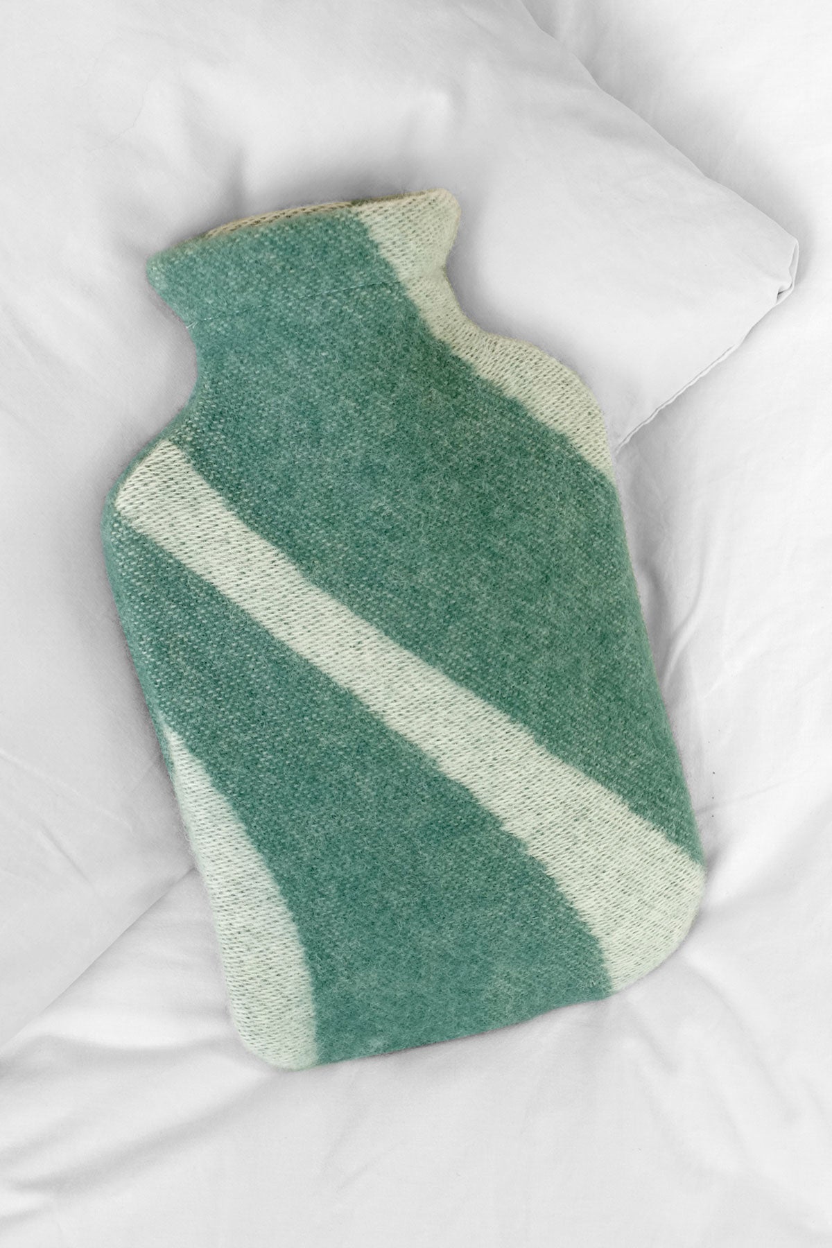 Wärmflaschenbezug / hot water bottle cover bold greenstone